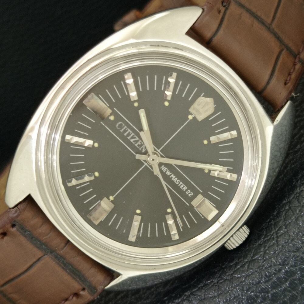 Vintage 1975 Citizen Manual Wound Mens Silver Watch & Silver accents
